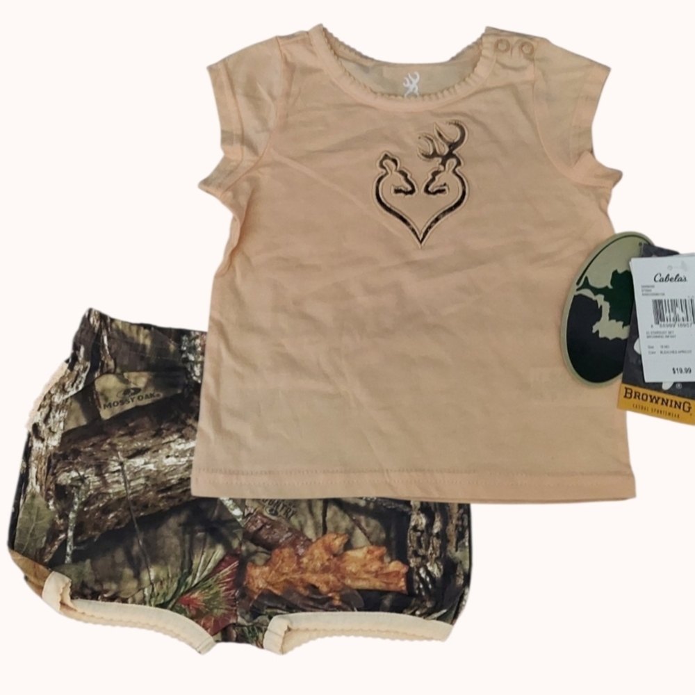 NWT Browning 2 PC Stardust Peach SS Tee with Ruffle Eyelet Camo Bottoms Size 18M